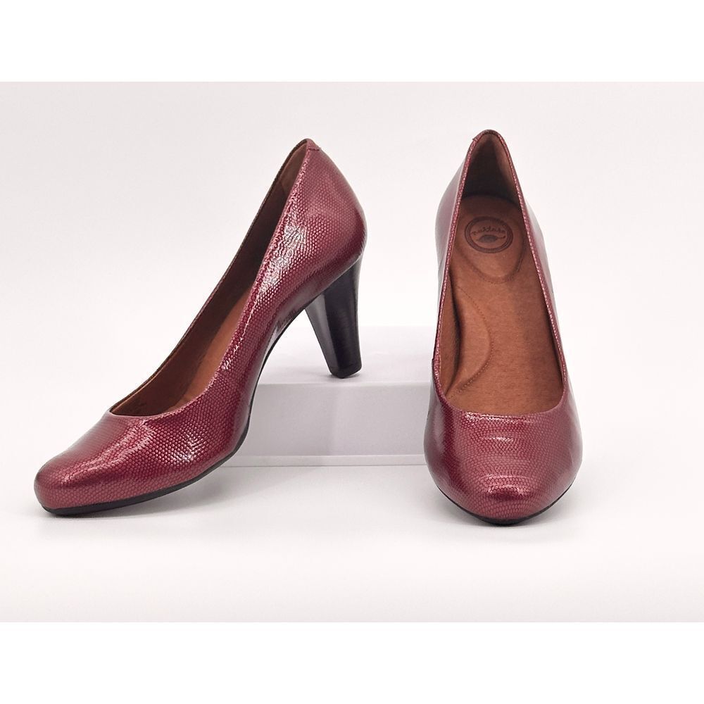 Nurture Copper Marjorie Reptile Print Pumps Heels Size 11M Burgundy Red Wine NEW
